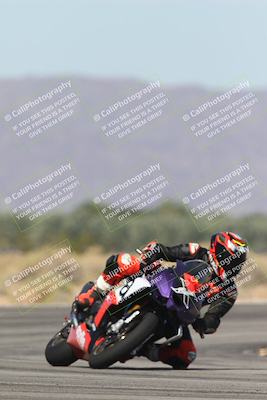 media/Oct-13-2025-Moto Forza (Mon) [[a66d839500]]/2-A Group/Session 3 (Turn 16)/